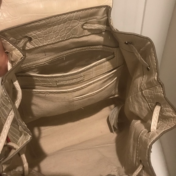 Zara Backpack - Picture 4 of 7